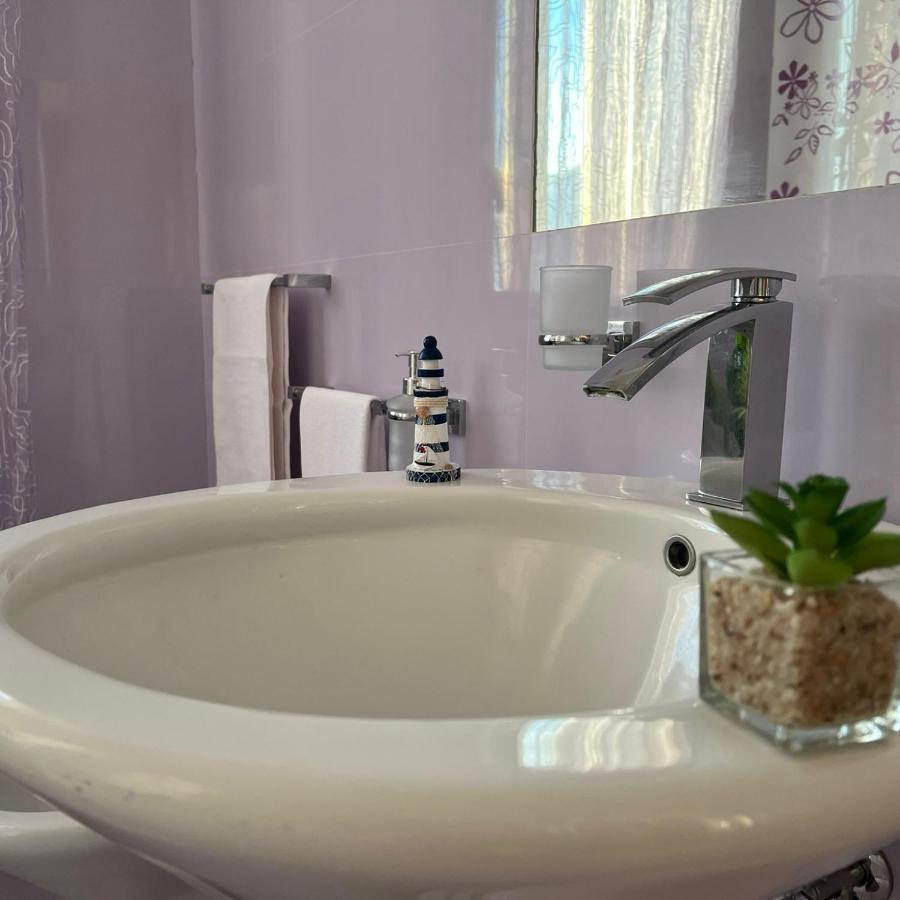 Vip Sul Mare Bed & Breakfast Castellammare di Stabia Exterior photo